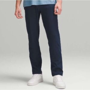 lululemon athletica ABC Classic-Fit Pant 28” Warpstreme Size 38 Navy